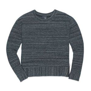 NWOT Aritzia Wilfred Free sweater
